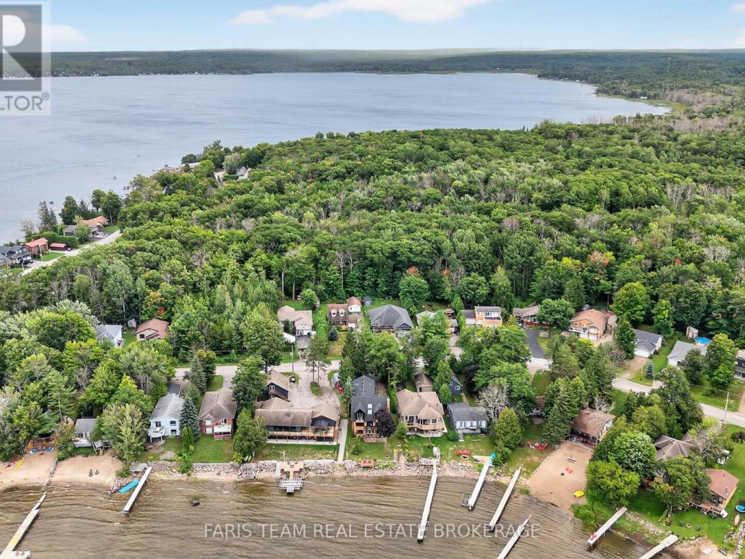 238 ROBINS POINT ROAD, 