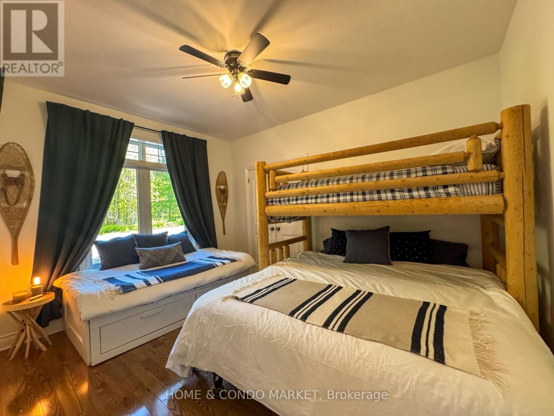 14 CHARLES AVENUE, Manitouwabing Lake