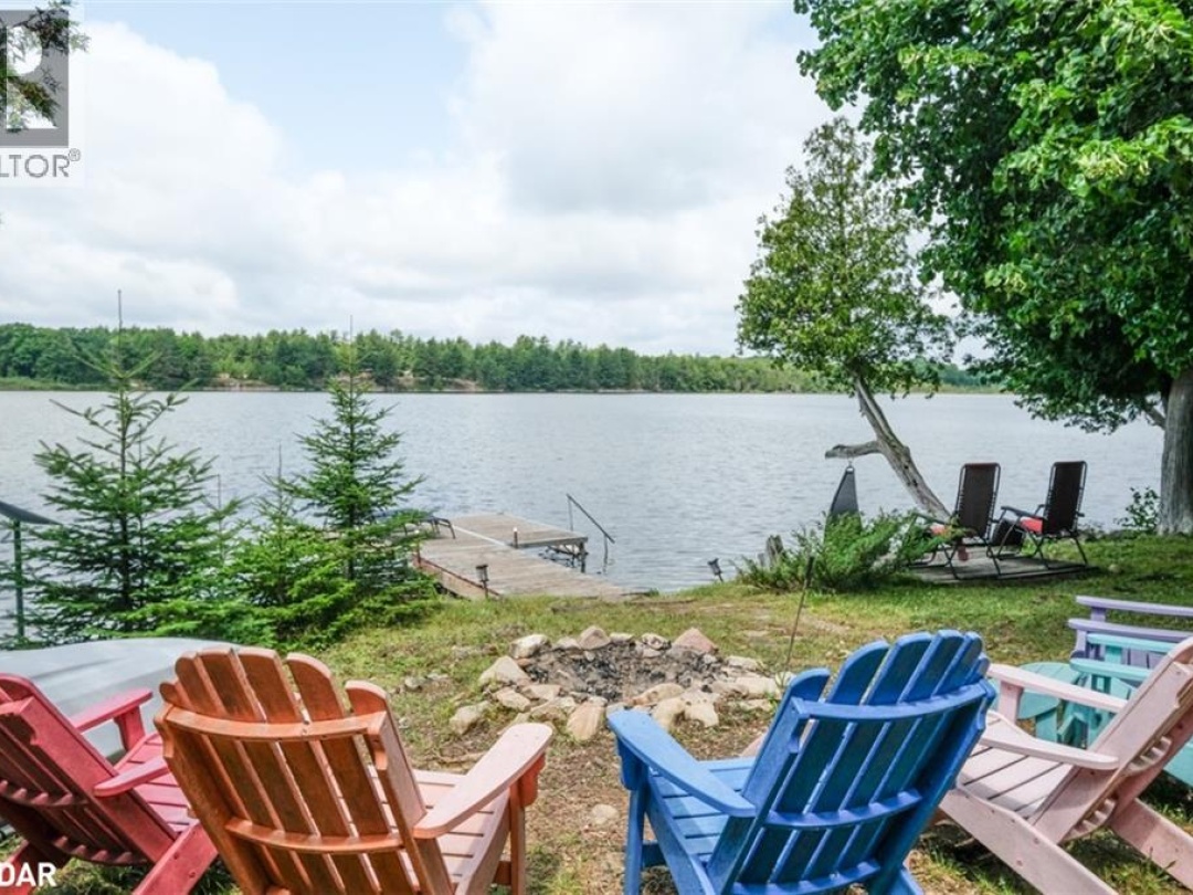 43 GATEWOOD Road, 
