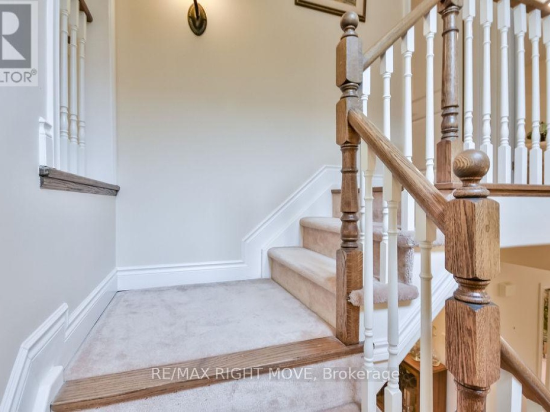 6 - 5 INVERMARA COURT, 