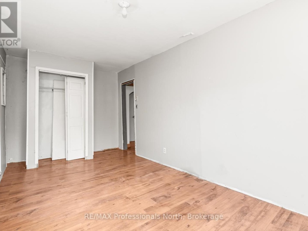 1127 FALLOWFIELD ROAD, 