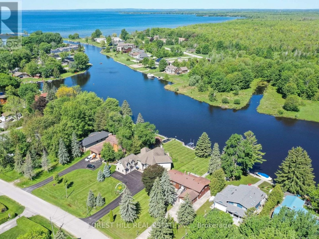 35 OLD INDIAN TRAIL, 