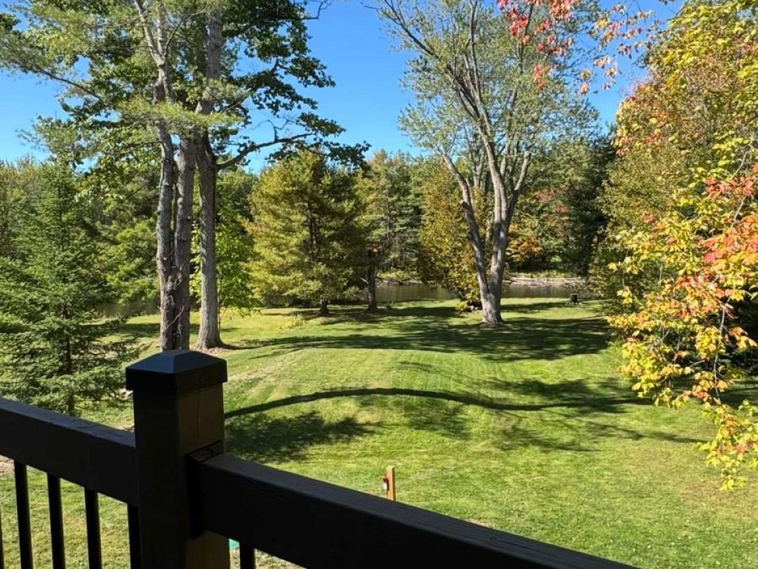 3000 WHELAN WAY, Black River