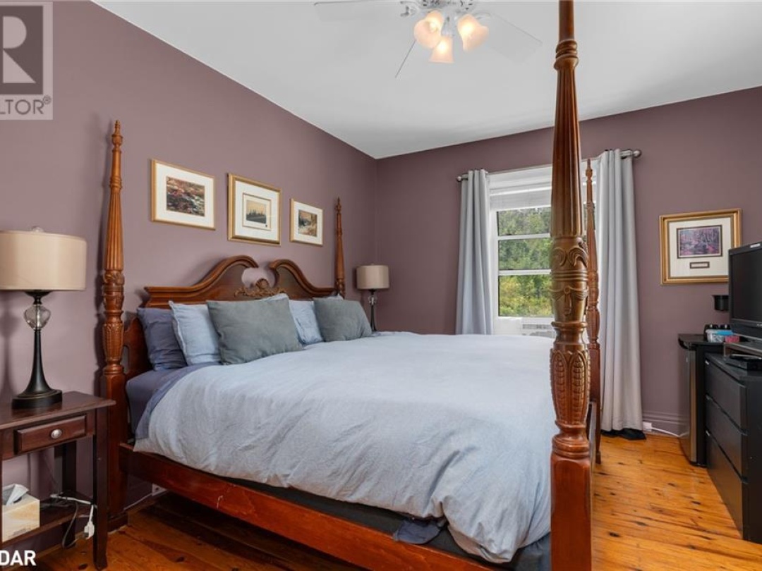 1002 COWBELL Lane, 