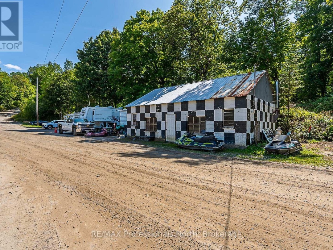 1063 RAVINE ROAD, 