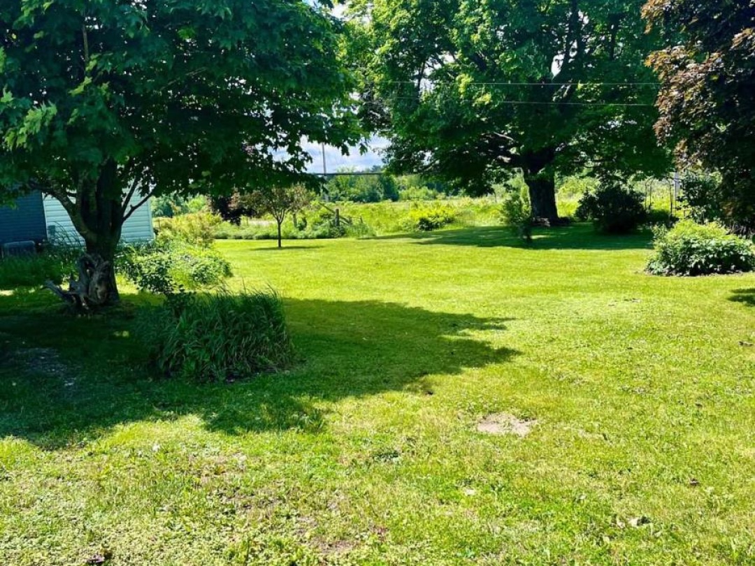 31 BLUE BAY LANE, 