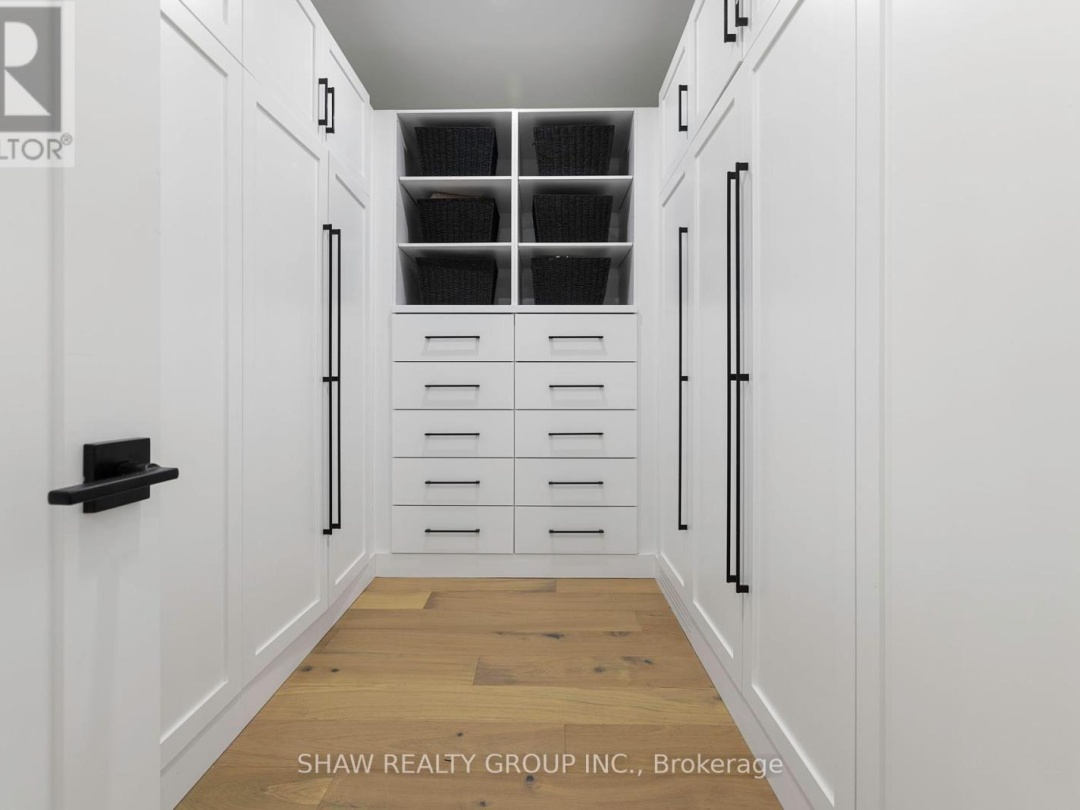 14 ST GEORGES COURT, 