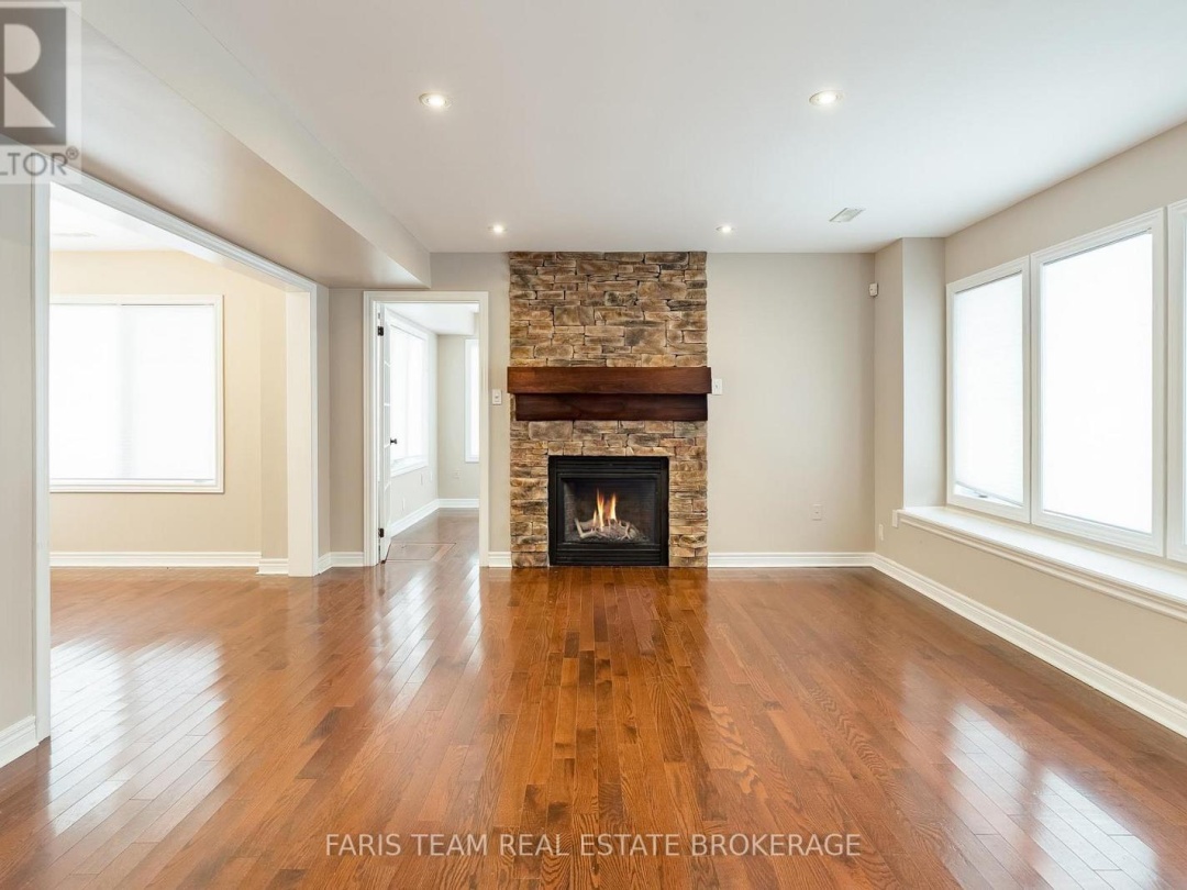 44 MARINA VILLAGE DRIVE, 