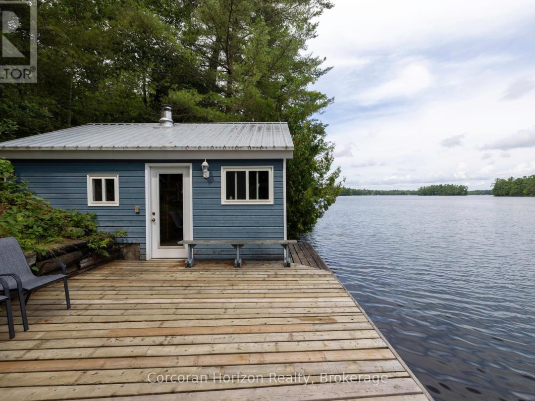 242 Is 90 Six Mi Lake Road, Six Mile Lake