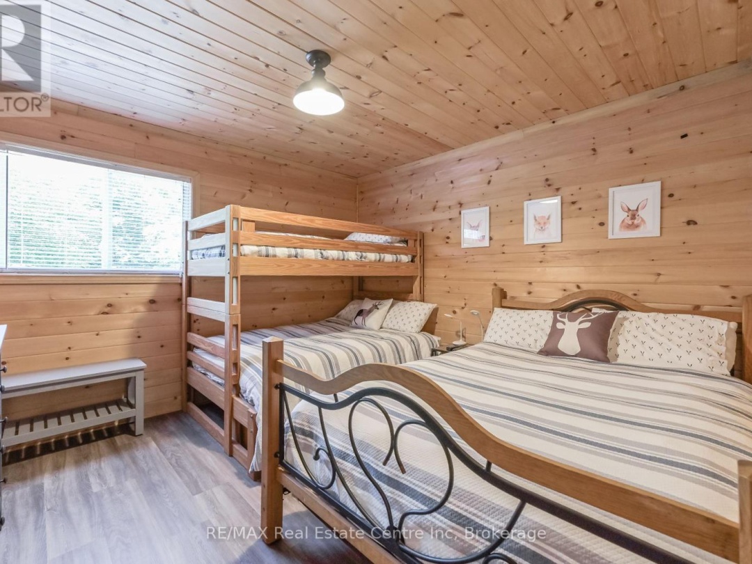 22 SOUTH CRANE LAKE ROAD, 