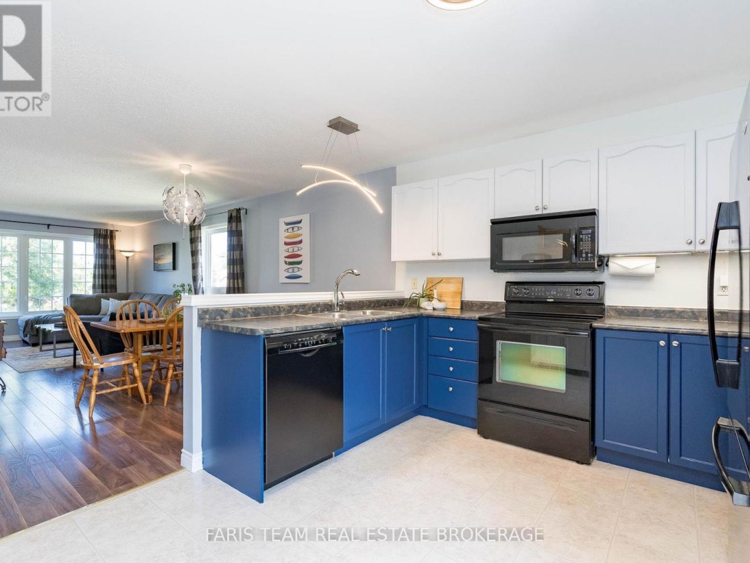 33 GEORGIAS WALK, 