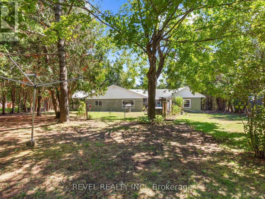 643 BALSAM LAKE DRIVE, 