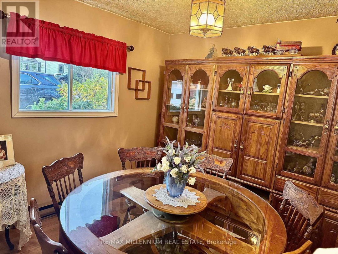 3741 CEDAR RAPIDS DRIVE S, 