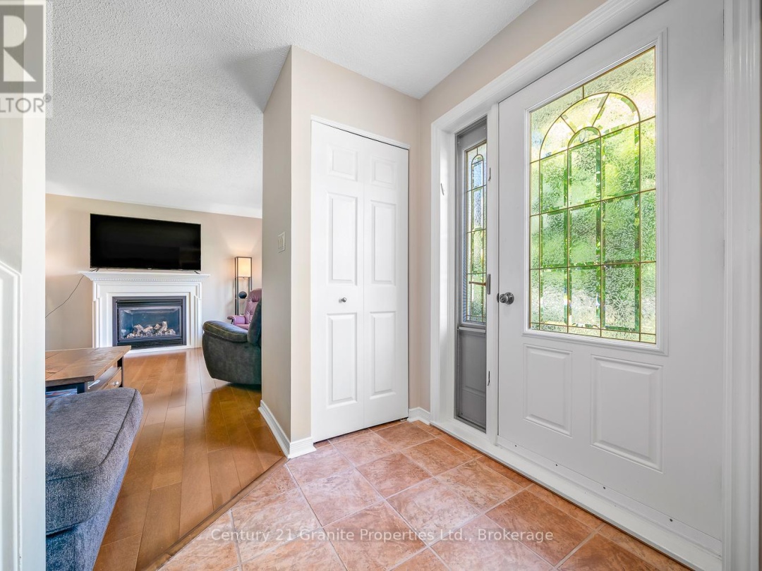 7 TUDHOPE STREET, 