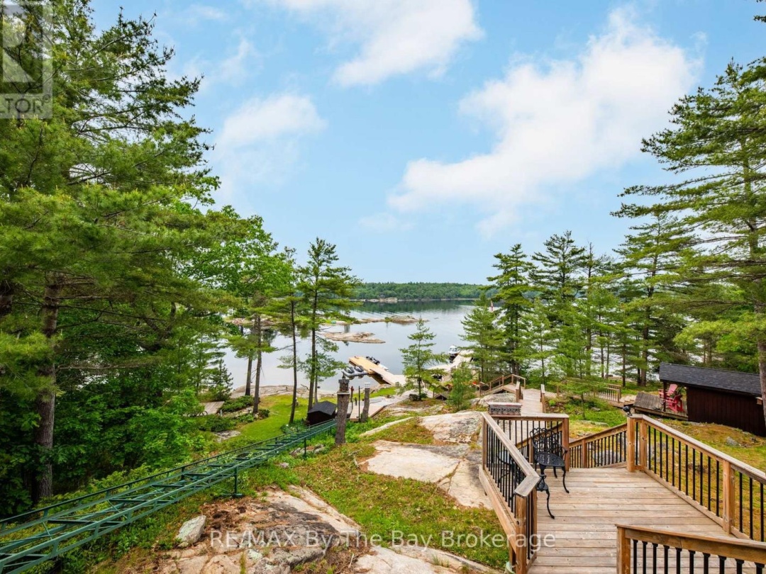 3688 IS 1810, BONE IS, Georgian Bay