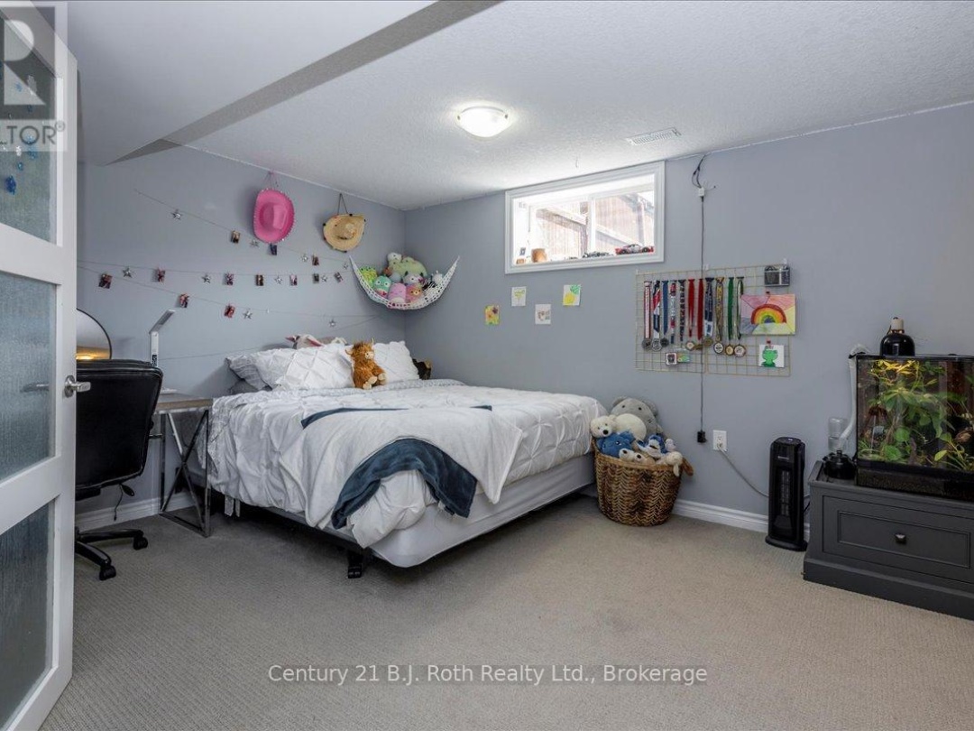 4 SHEPPARD DRIVE, 