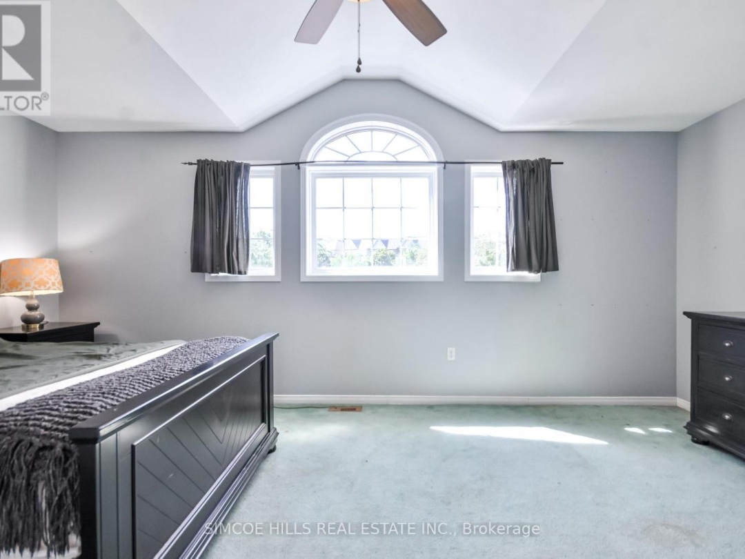 73 VANESSA DRIVE, 