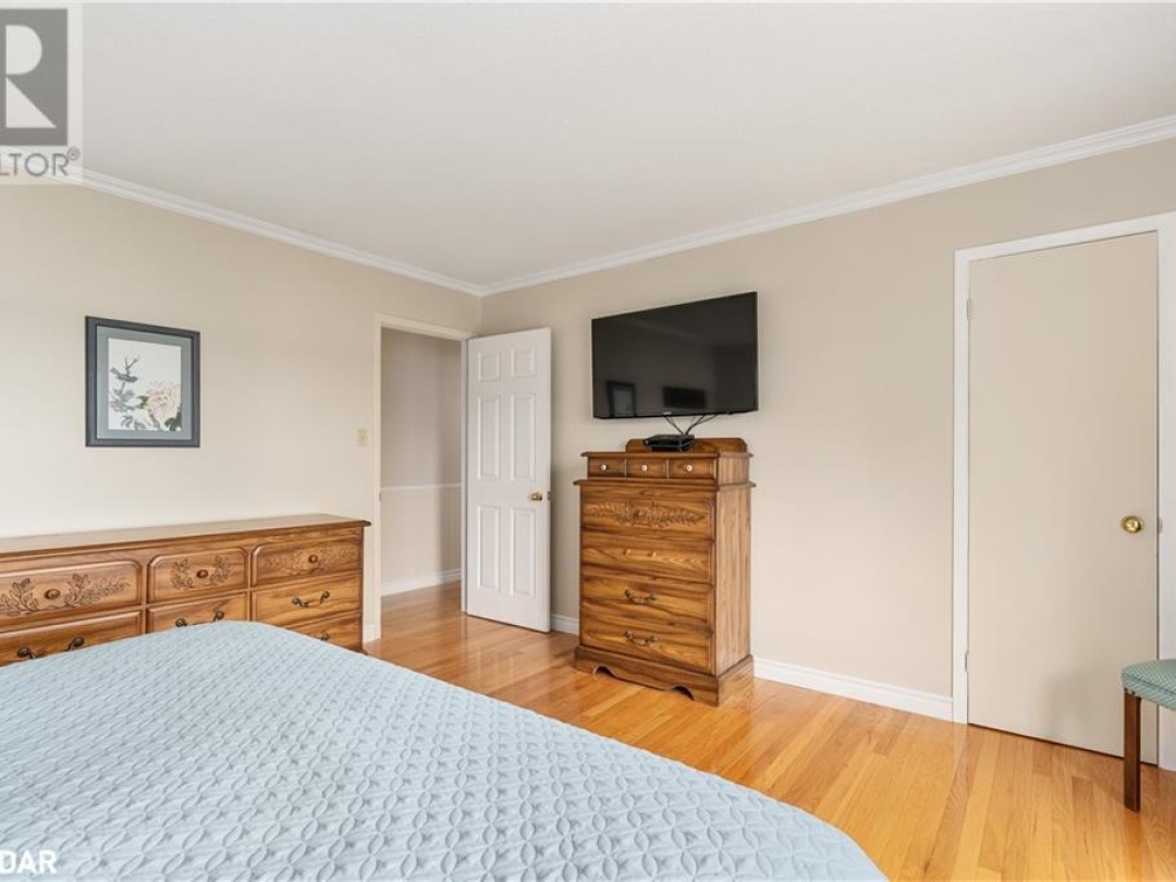 4051 River Road, Ramara