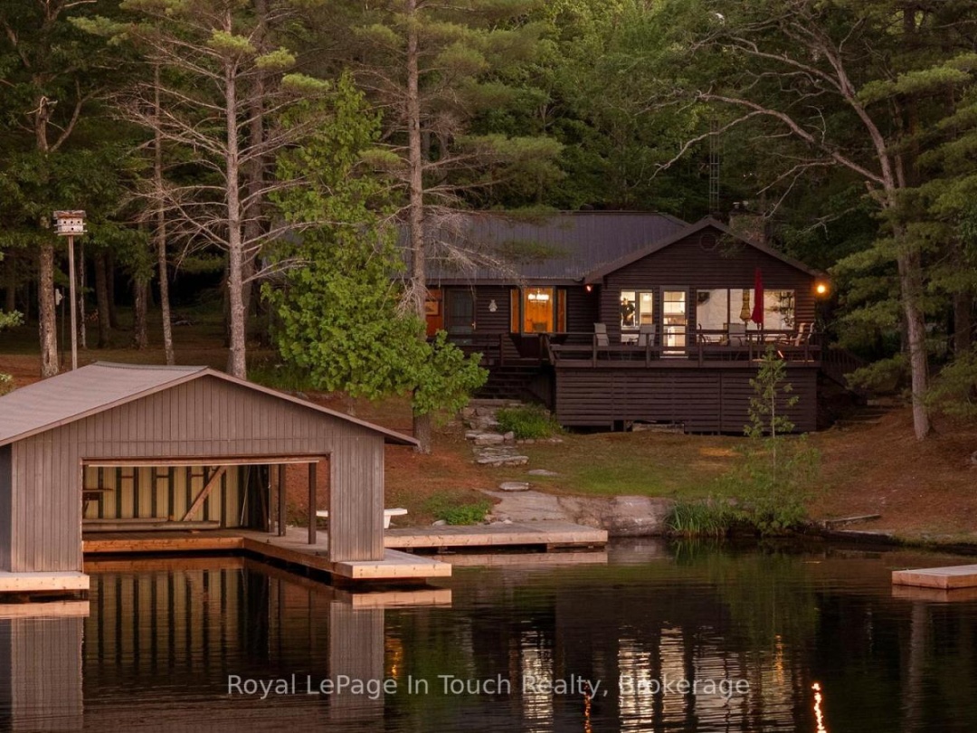 211 PICKEREL POINT ROAD, 