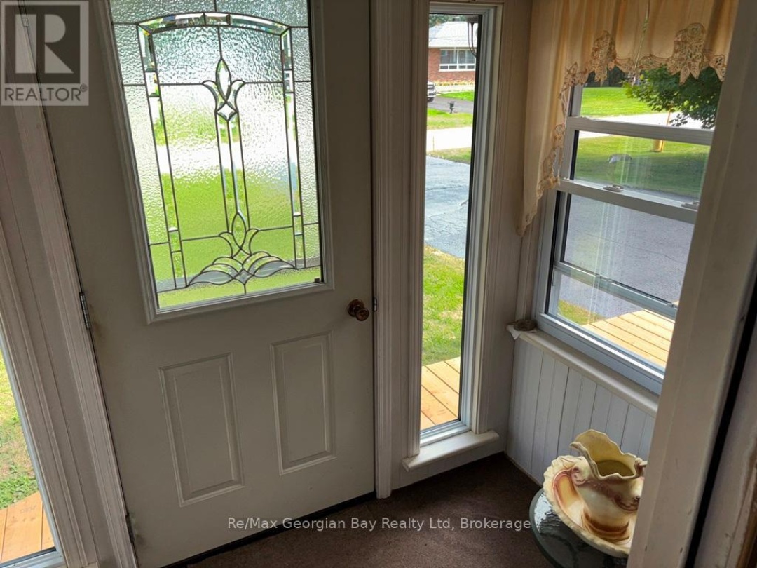 16 COMMUNITY CENTRE DRIVE, 