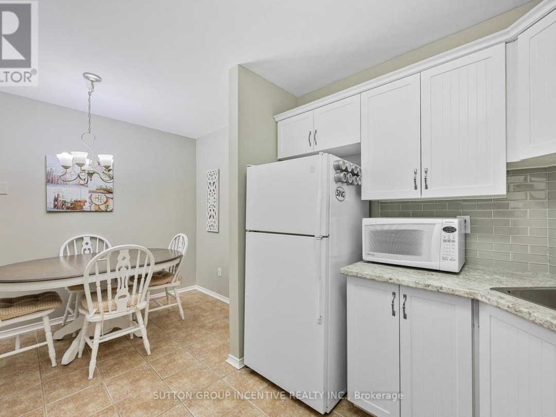 403 - 40 MUSEUM DRIVE, 