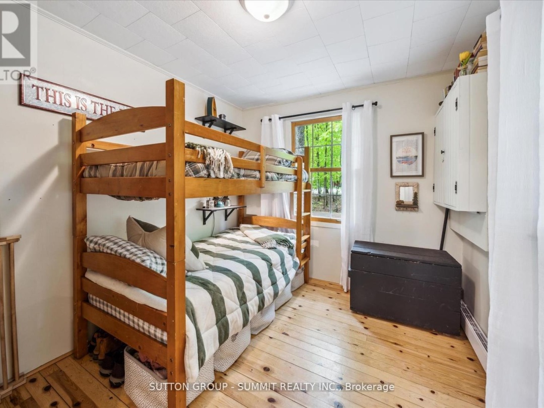 17 SUGARBUSH LANE, 