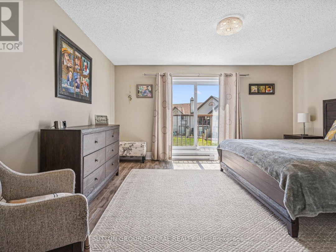 35 - 21 LAGUNA PARKWAY, 