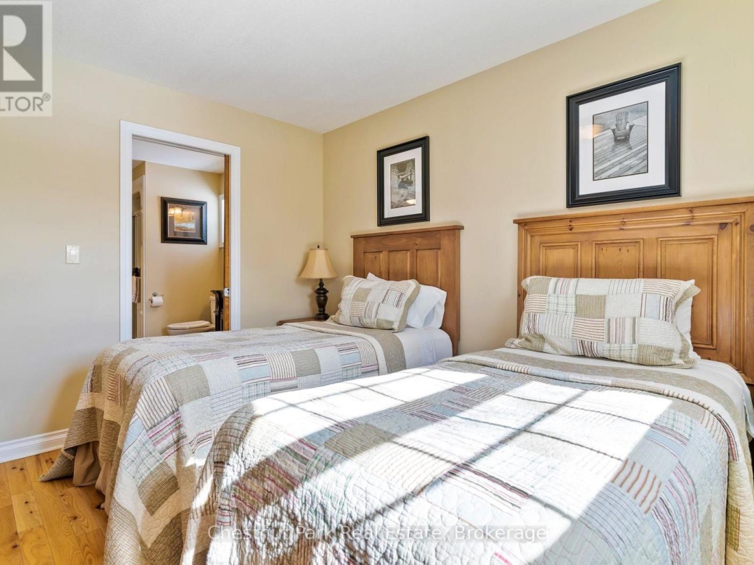 112-8 - 1052 RAT BAY ROAD, Lake of Bays
