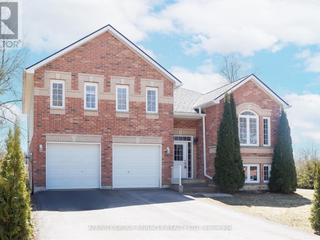 36 Ball Avenue E, Talbot River