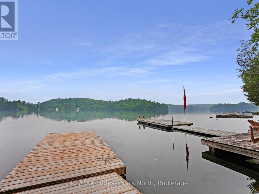 1093 Comak Crescent, St Nora Lake