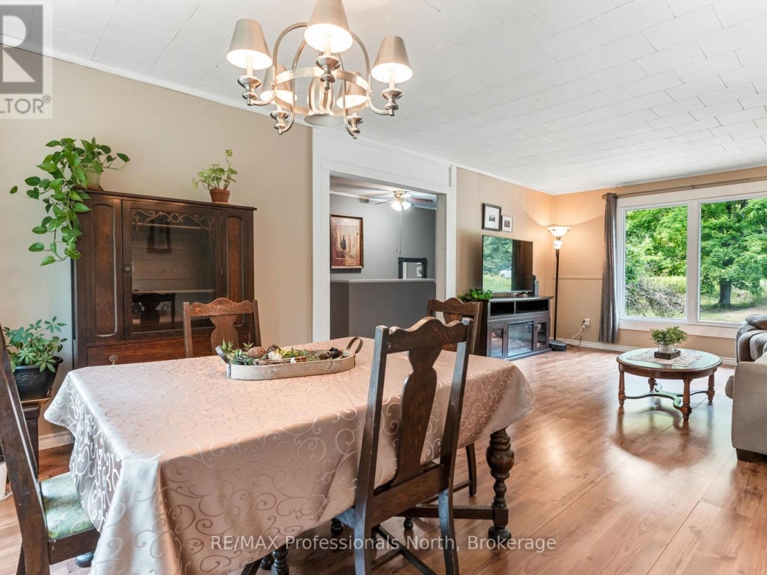 3866 DEEP BAY ROAD, 
