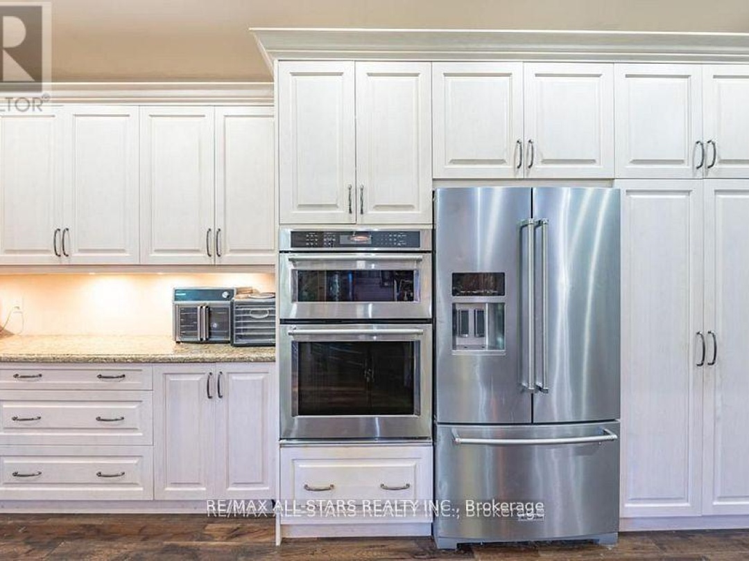 177 Ellwood Crescent, Trent Lakes