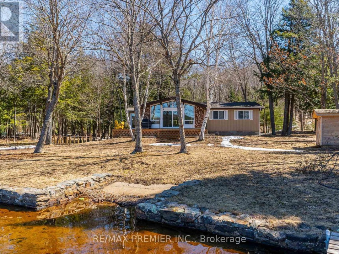 1088 Gravel Pit Drive, Canning Lake