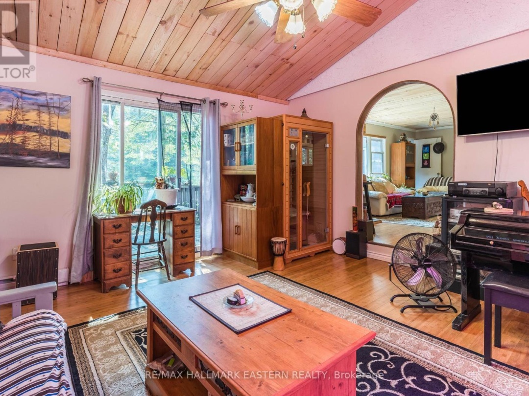55 KENNEDY DRIVE, 