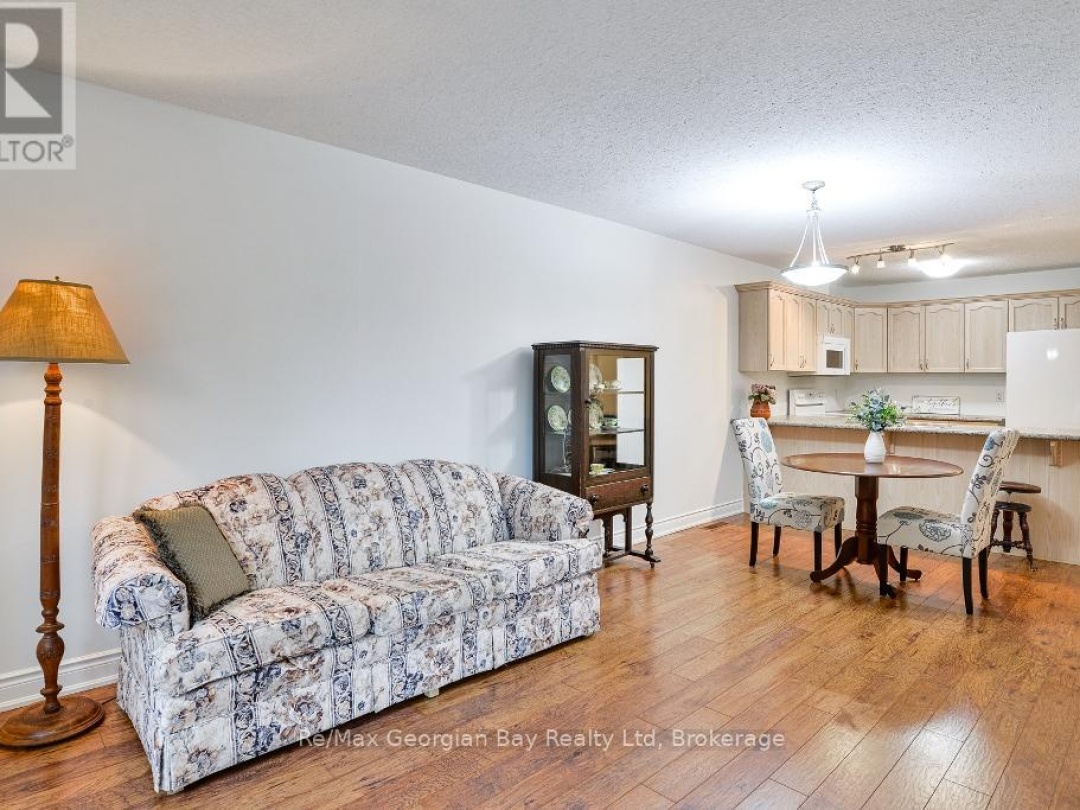206 - 10A KIMBERLEY AVENUE, 