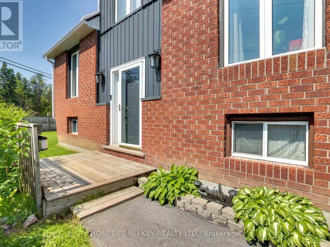 3337 BECKETT PLACE, 