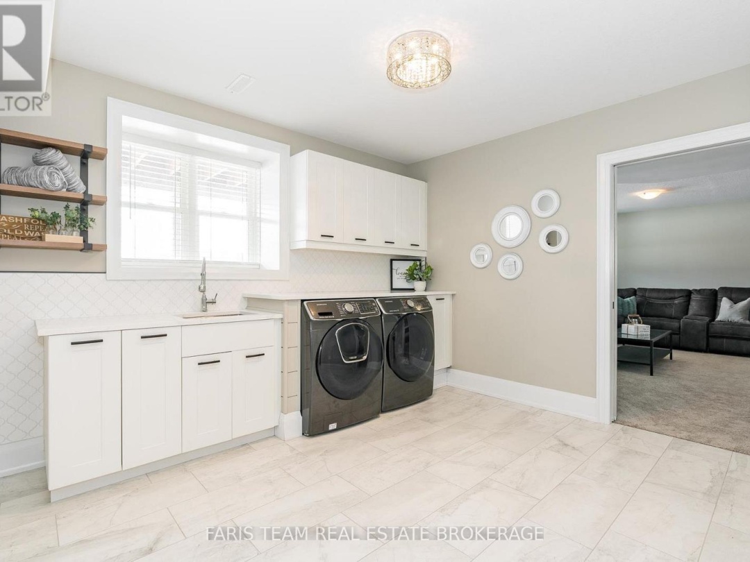 2448 STOCKDALE ROAD, 