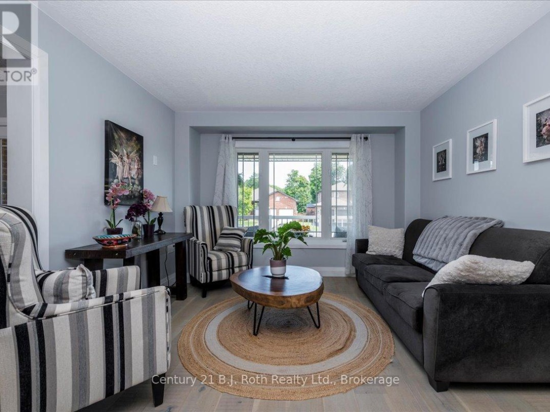 4 SHEPPARD DRIVE, 