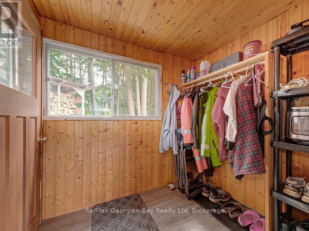 15SR405 SEVERN RIVER SHORE, 