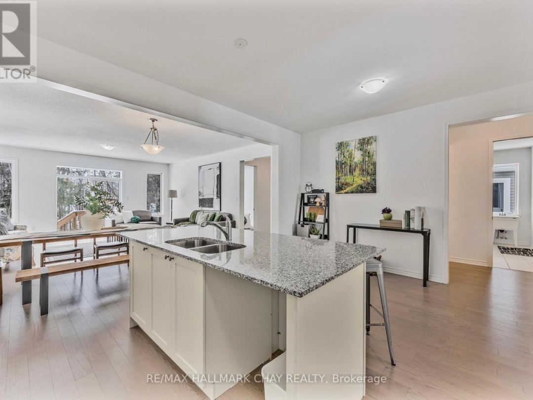 12 DYER CRESCENT, 