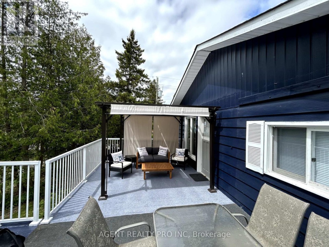 21 Oriole Road, Cameron Lake