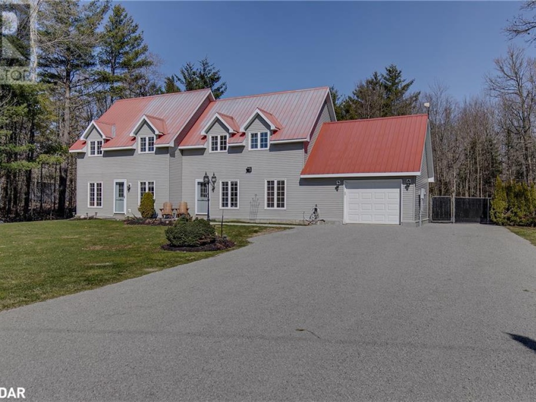 1572 Laughlin Falls Road, Coldwater