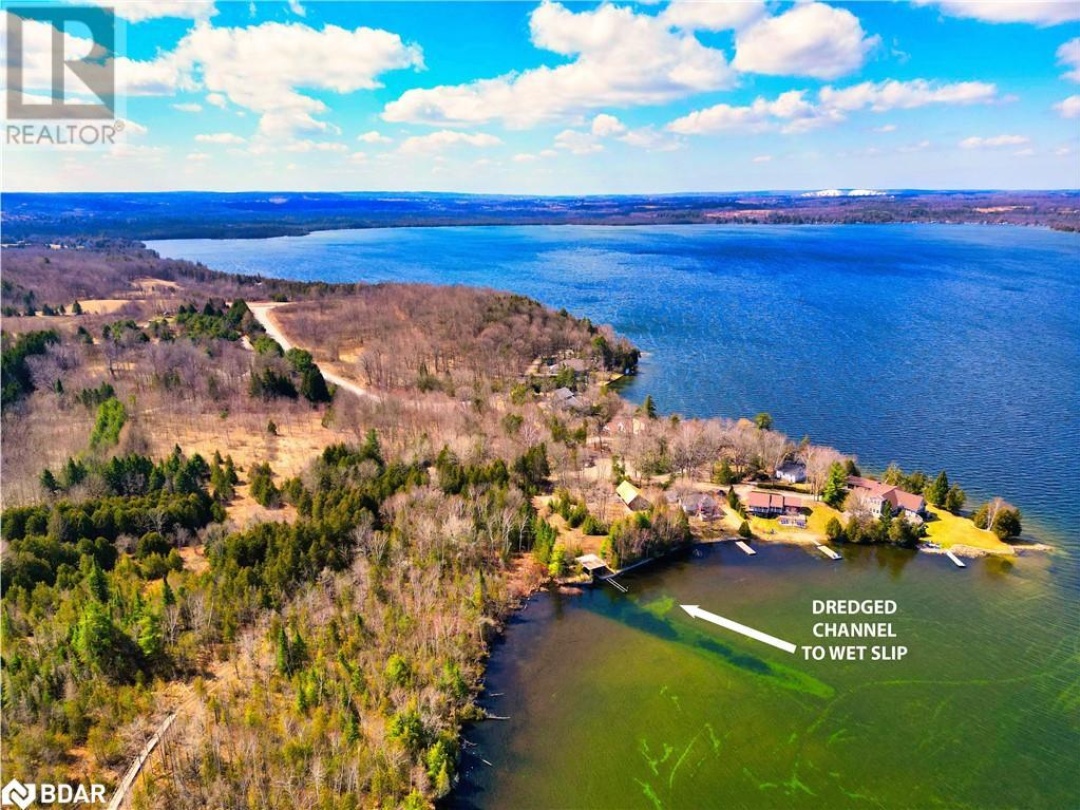 9 Beach Road, Bass Lake