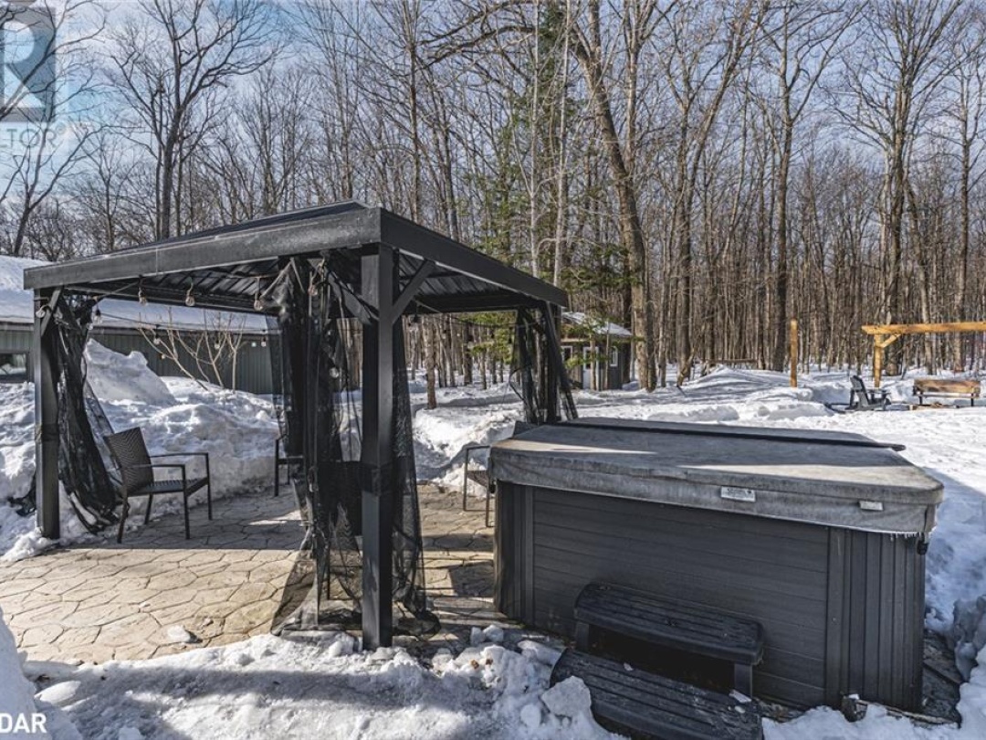 1710 Sandhill Road, Waubaushene