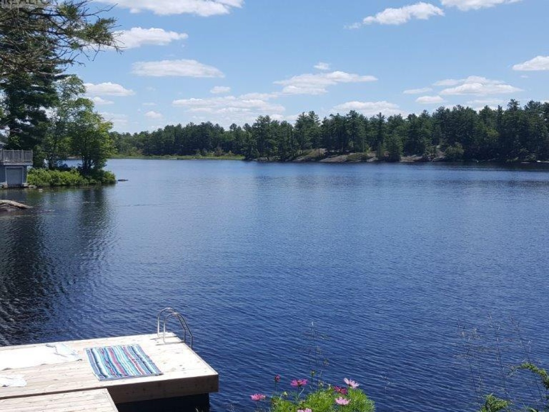 1 1 1051 Wigwam Lodge Road, Kahshe Lake