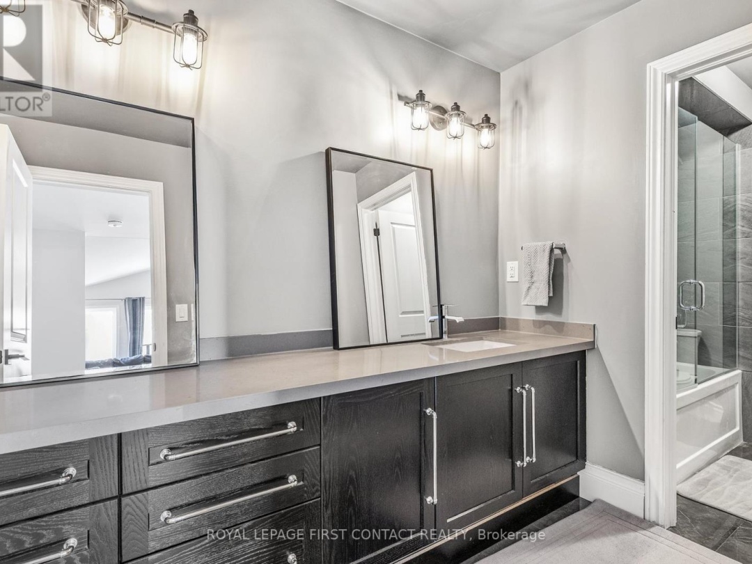 3075 Orion Boulevard, Orillia
