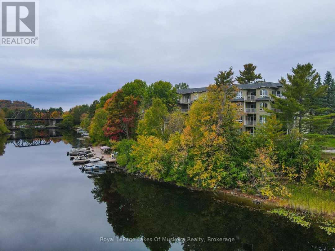 106 - 31 DAIRY LANE, Muskoka River