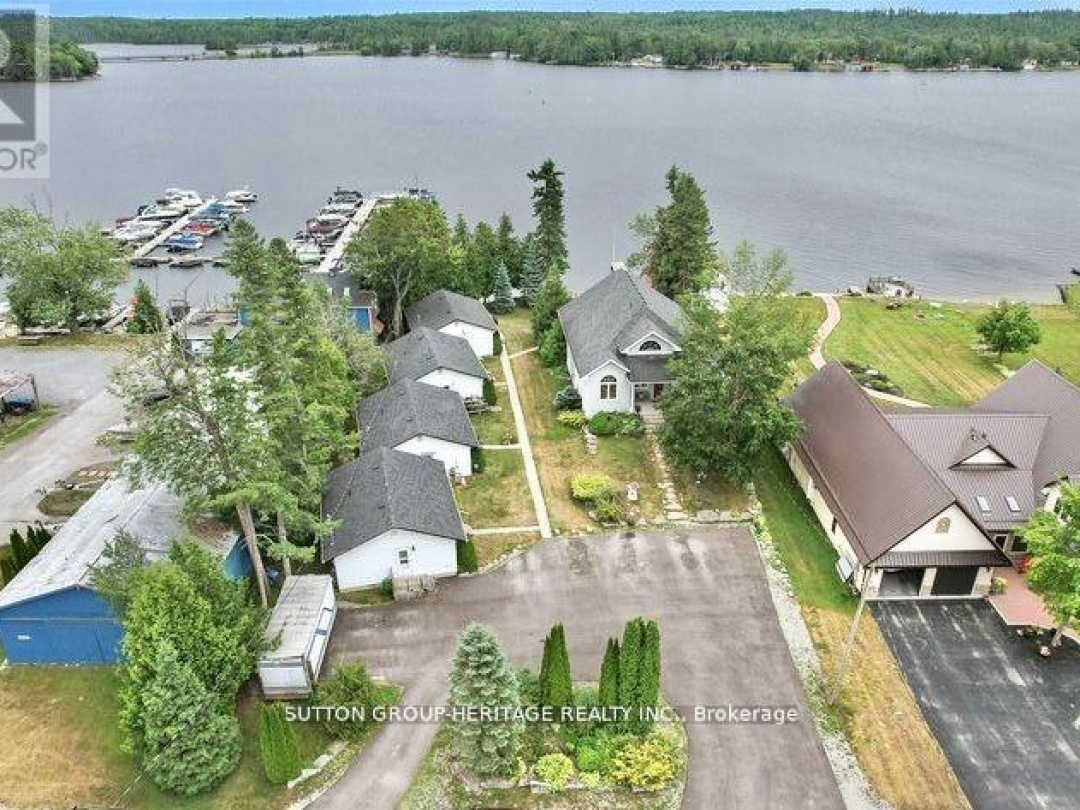 400 FRONT STREET W, Sturgeon Lake