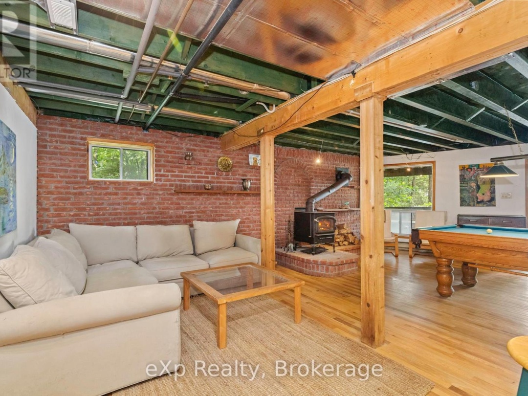 23 LIZZIES LANE, 