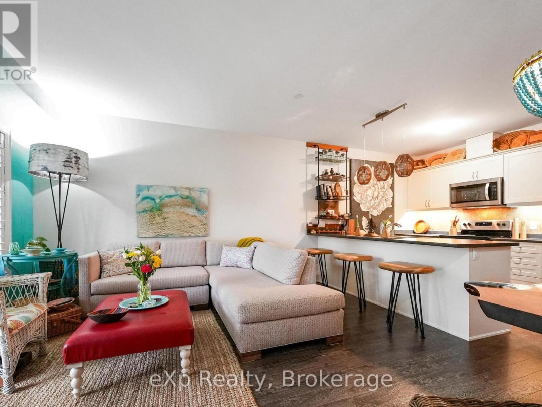 107 - 75 WALLINGS ROAD, 